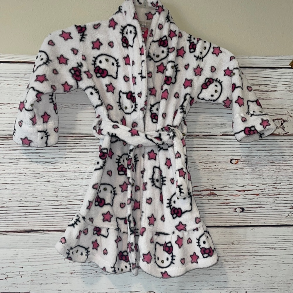 Hello kitty bathrobe